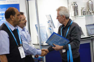 Auspack joins global sharing network